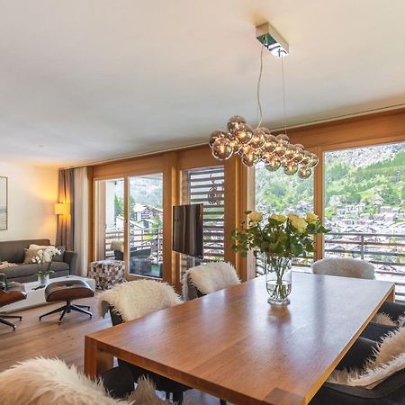 Modern Apartment With View Over ツェルマット エクステリア 写真