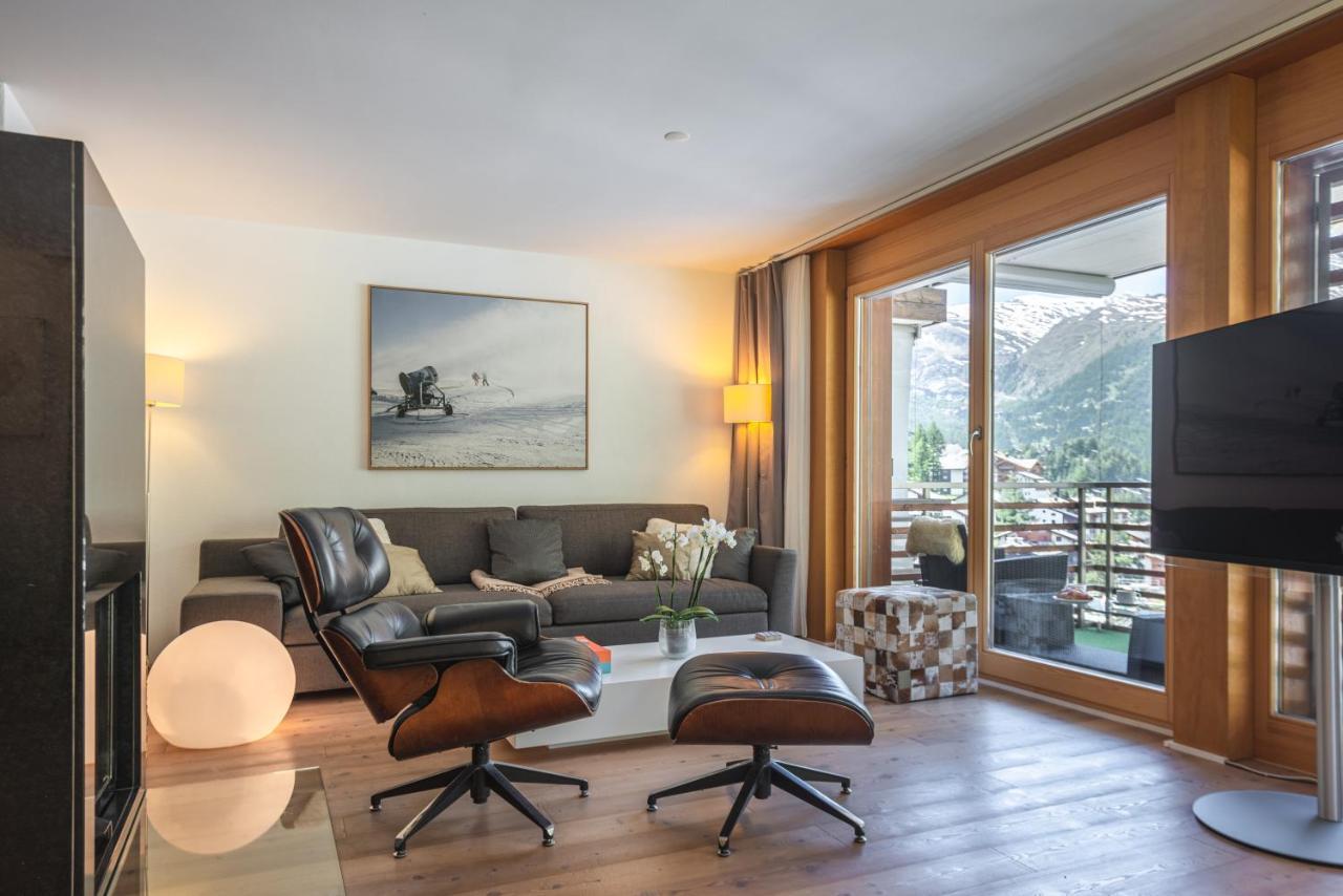 Modern Apartment With View Over ツェルマット エクステリア 写真